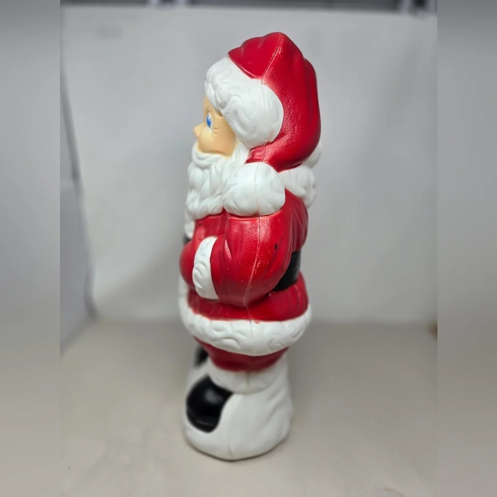 Vintage Santa Blow Mold Lighted 18 Inches Indoor/outdoor By Grand Venture 1999